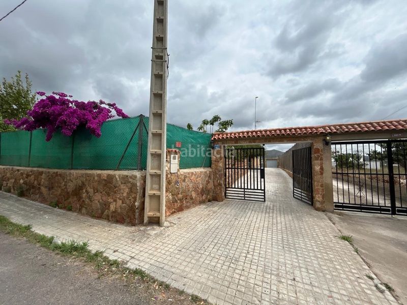 Foto fe3d7ada-f314-46c0-b84c-4811ebf0c2d9. Masia amb aparcament a Doctor Palos - Alto Palancia Sagunt