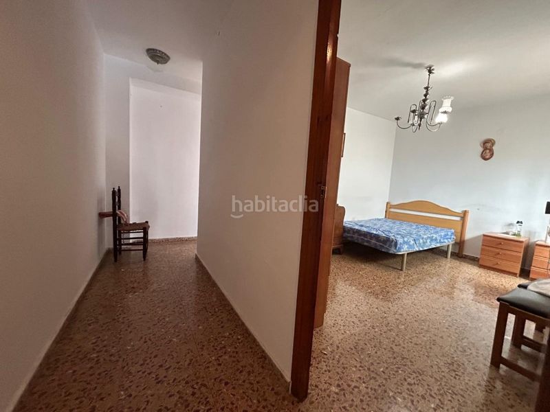 Foto f40cefee-41c2-4633-af2f-bd90cd88d917. Casa amb aparcament a Altura