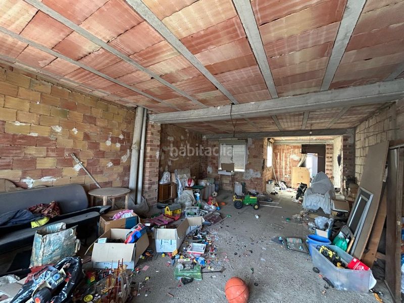 Foto fa3f3089-aa2d-413d-846a-4c0906bafd6e. Casa amb aparcament a Altura