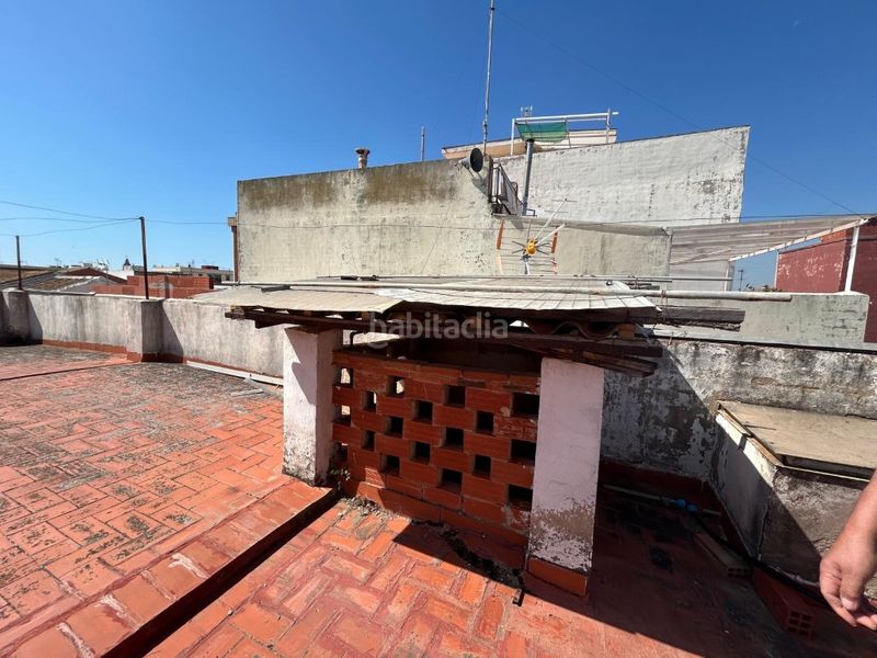 Foto 014f241f-662d-4393-b145-9aeae5a32a1b. Casa amb aparcament a Rafelbunyol