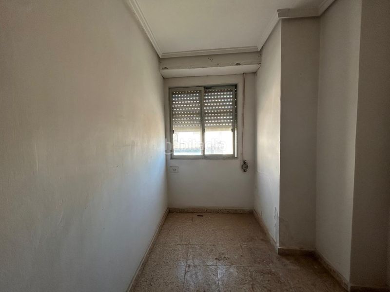 Foto 1d31a697-5db9-4b2b-98b2-90c3bab52790. Casa amb aparcament a Rafelbunyol
