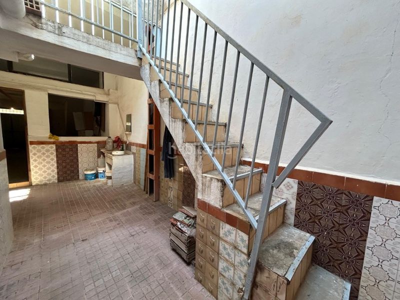 Foto 59de4d16-4fc4-470a-bd84-8dd357f09d06. Casa amb aparcament a Rafelbunyol