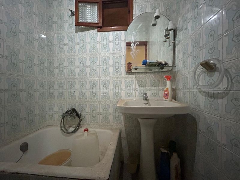 Foto 778910d6-2254-46bf-b6e7-76f5843f7107. Casa amb aparcament a Rafelbunyol