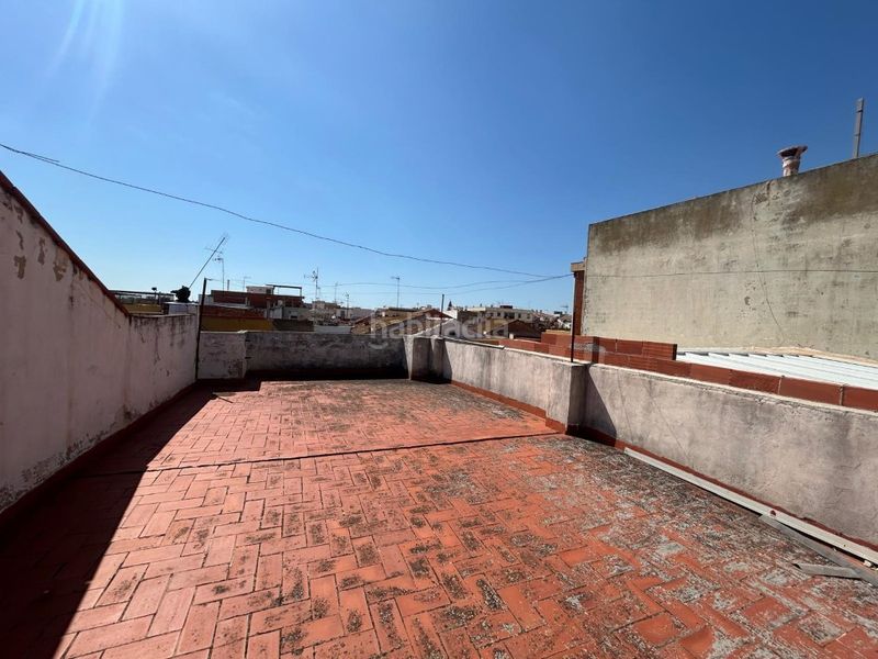 Foto e3b10ef8-804d-4b58-bd9d-6007b264d779. Casa amb aparcament a Rafelbunyol