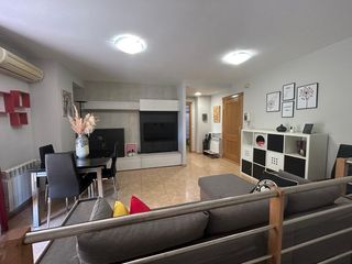 Dúplex  Avenida navarro reverter. Se vende piso duplex en segorbe junto plaza los musoles