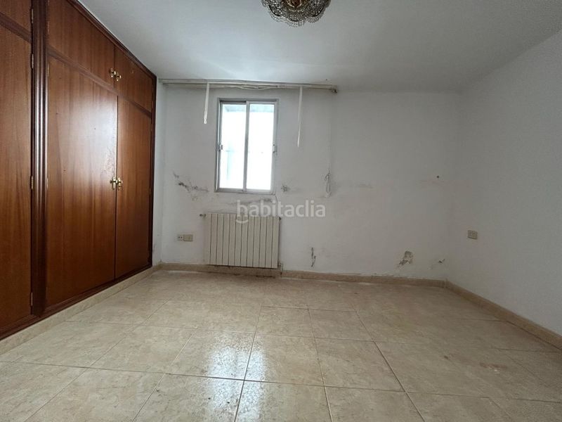 Foto 2f128150-1263-43e7-9124-96e29f6bad8a. Xalet amb aparcament a Viver