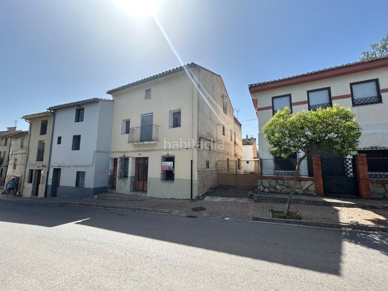Foto 4ed86f87-b369-4c8c-ad24-3770a3018f38. Xalet amb aparcament a Viver