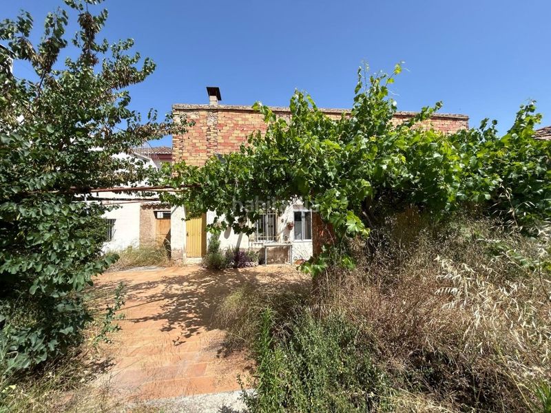 Foto a7b0b2d4-b3d4-424e-aef4-c10485a31132. Xalet amb aparcament a Viver