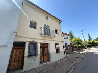 Xalet  Calle serrallo. Se vende casa en viver grandisima , enorme a actualizar con gran