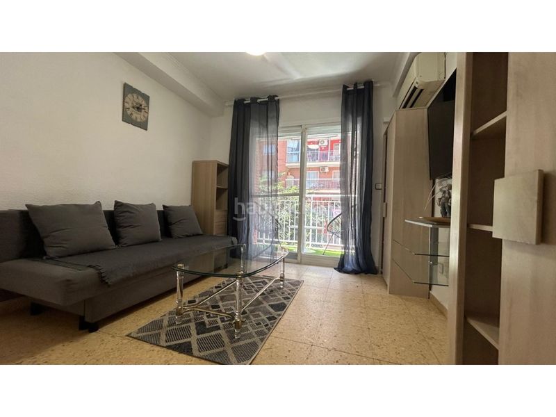 Foto d108518d-4d30-41c1-9290-dd57114c5fa9. Pis a Malva Rosa Valencia