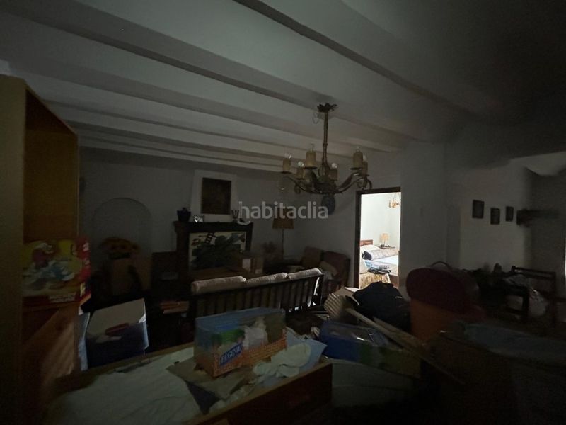 Foto 0d0de765-48c1-49ad-86cf-4db6ebbf4098. Casa amb aparcament a Requena