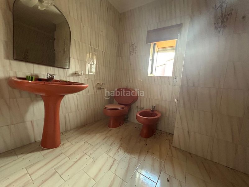 Foto 140f5dca-00b7-4ed3-a6f2-c80d15b1421e. Casa amb aparcament a Requena