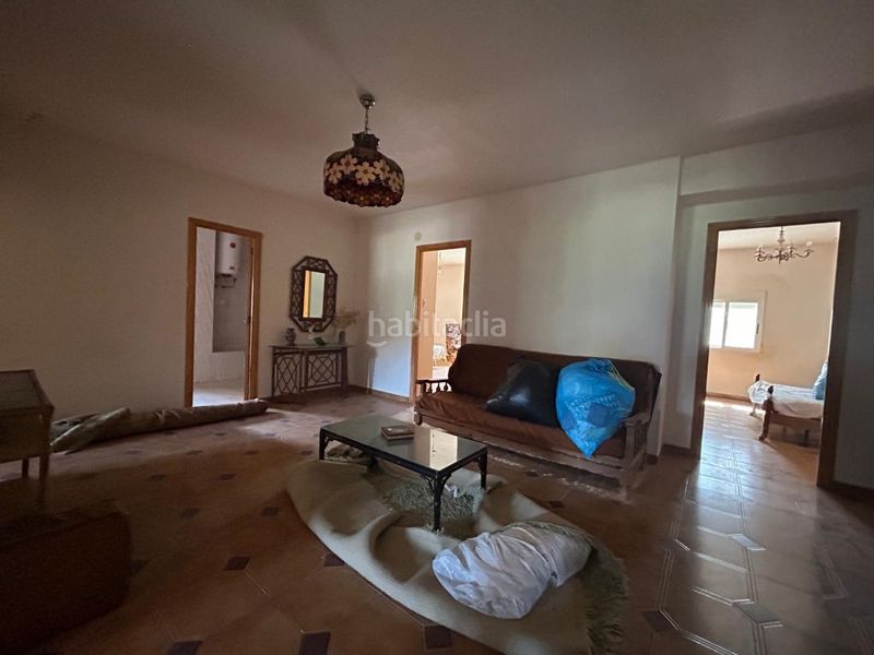 Foto 159fe474-b9c9-43b0-a165-ab14a2205cee. Casa amb aparcament a Requena