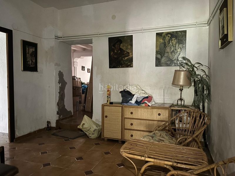 Foto 1ba17f6b-7bc6-4864-9c0f-79c5209bd139. Casa amb aparcament a Requena