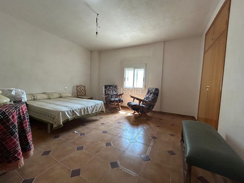 Foto 45360ede-a1b2-441f-b25c-5f9cb4aaeb5a. Casa amb aparcament a Requena