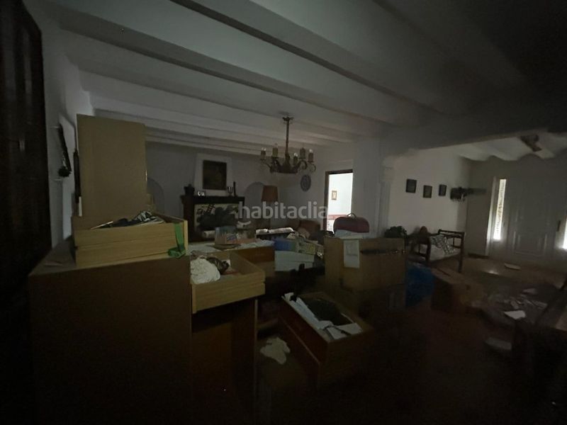 Foto 682dbb6c-ede8-442f-bc6f-ef0f830a659a. Casa amb aparcament a Requena