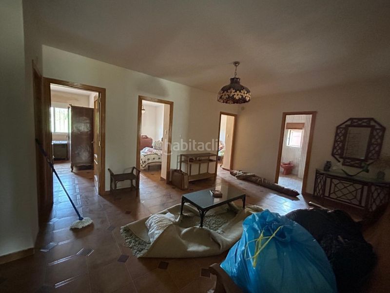 Foto 73b9f4bc-2de4-4243-bdaf-f997c32d3cb4. Casa amb aparcament a Requena