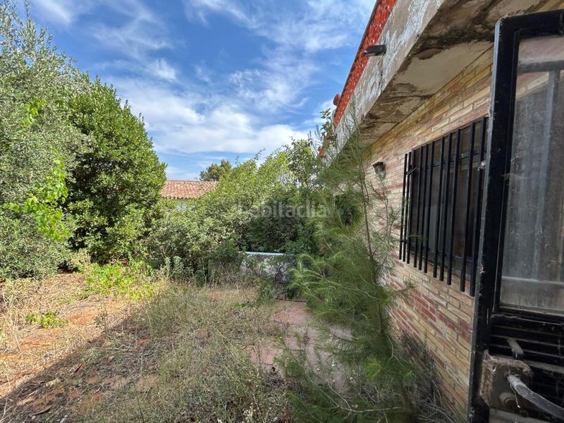 Foto 76a11192-a877-4bad-96c7-aa5f4de05492. Casa amb aparcament a Requena