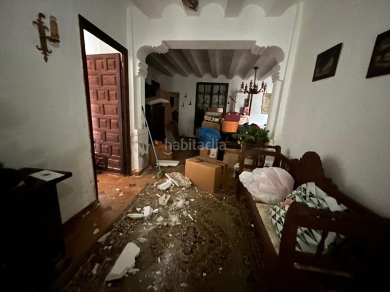 Foto 7b21f61d-a1b3-46fc-80f2-49854483976d. Casa amb aparcament a Requena