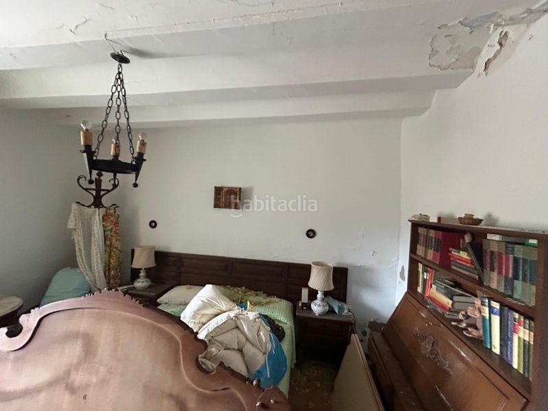 Foto 9516c4fe-6528-43a7-afa3-952b86524b1a. Casa amb aparcament a Requena