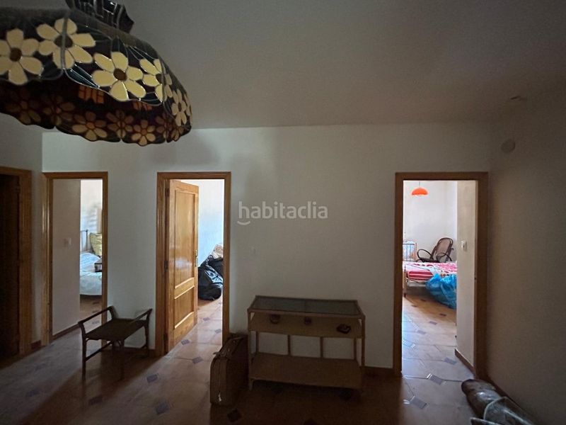 Foto ba2b5051-8e1d-4383-a9f4-ce60271b5f8a. Casa amb aparcament a Requena