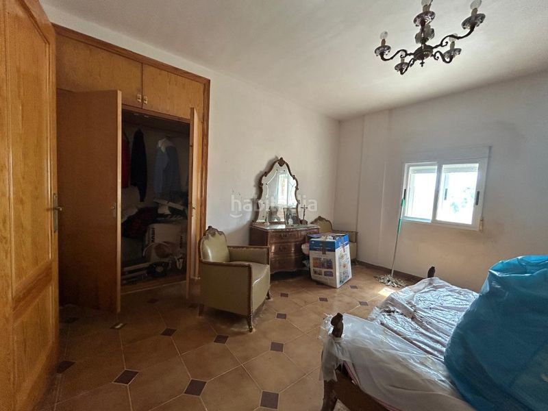 Foto c9c2cc75-541f-4ca2-a8cf-2d4be3318b5d. Casa amb aparcament a Requena