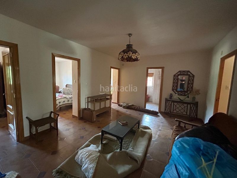 Foto fba16074-7457-4e05-86ce-81c6b851706e. Casa amb aparcament a Requena