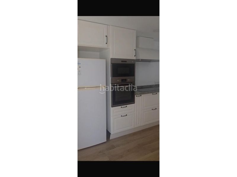 Foto a551410b-0151-4737-8fcb-dcfecdfed2b7. Dúplex amb aparcament a puerto de Estepona Estepona