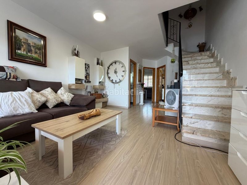 Foto 9d934be0-083f-4b55-8c46-61e07efd0e84. Duplex con parcheggio in Viver