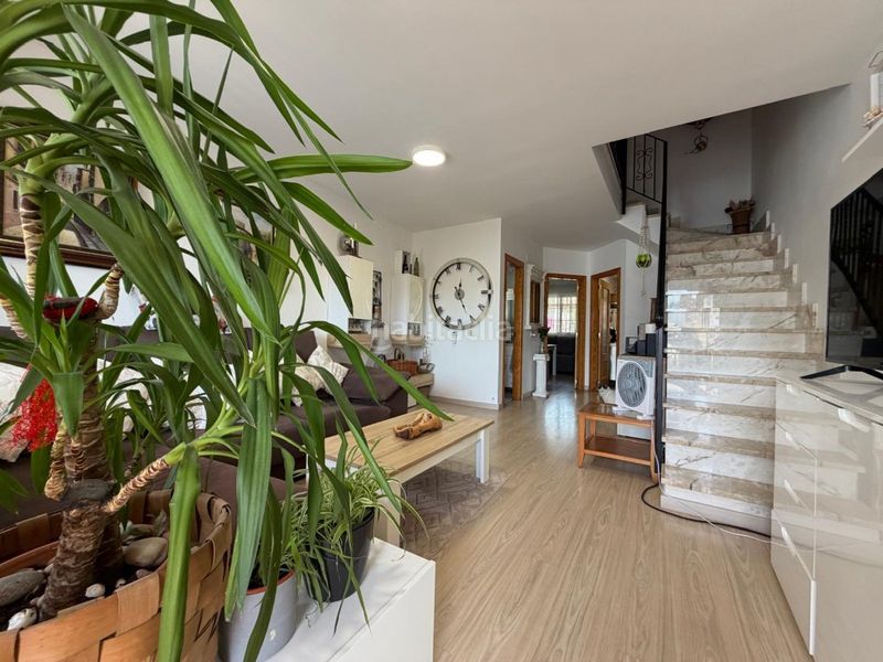 Foto be500f19-8148-4875-bb32-34aeac4f55b7. Duplex con parcheggio in Viver