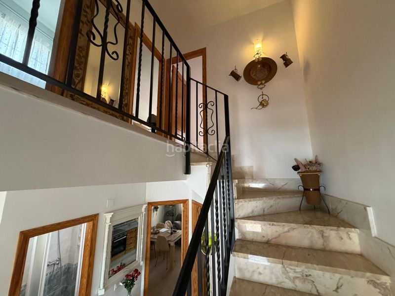 Foto be91887f-6c1e-4f1a-95e6-79731e2ba93c. Duplex con parcheggio in Viver