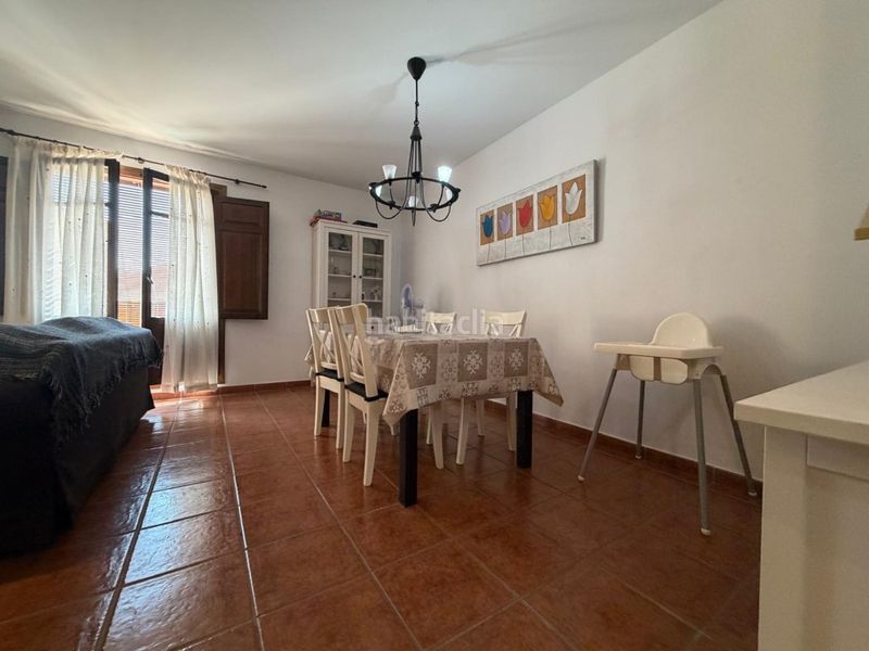 Foto a431c444-2477-487d-94da-8b5251c38de2. Casa amb aparcament a Gaibiel