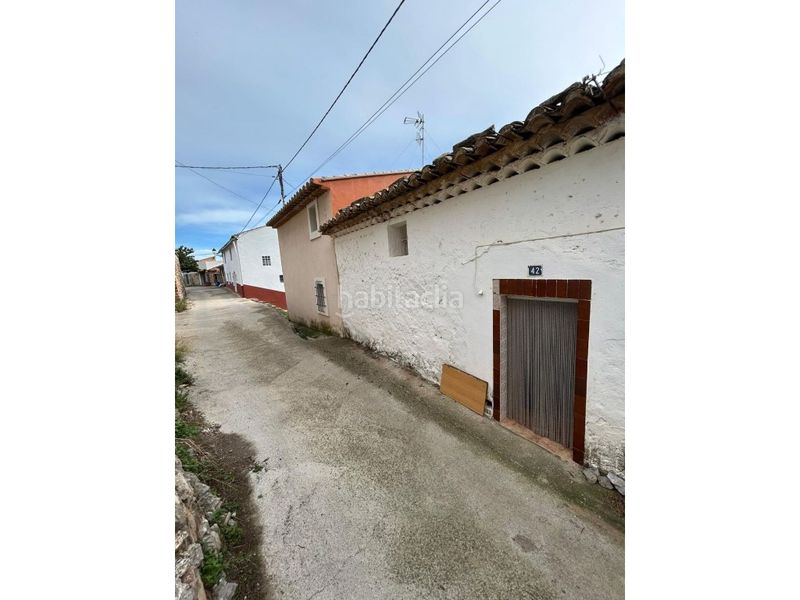 Foto 72503c07-7cb8-4ab5-ab54-14597788cd47. Casa amb aparcament a Bejís