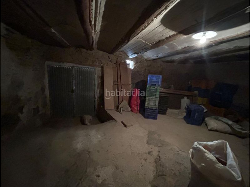 Foto b153289f-d4bf-4ee6-ae9f-322680de6c73. Casa amb aparcament a Bejís