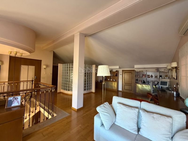 Foto b51b59b6-b3e0-44a8-8ce7-2e6b0b2fb215. Casa amb aparcament a Corea Gandia