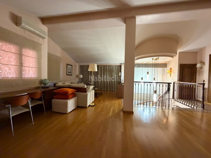 Foto f8effde1-f9e2-4dbb-8c09-81b314b28916. Casa amb aparcament a Corea Gandia