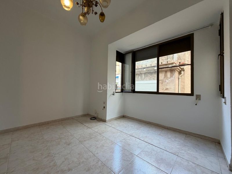Foto 10d3f8be-fb0a-446b-a9a2-0cdddc7cadc8. Piso se vende piso 2ª planta sin ascensor en Navajas