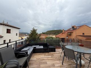 Haus  Calle carcabo. Se vende chalet adosado en viver espectacular esquinero, totalme