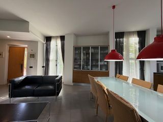 Chalet in Navajas. Se vende chalet moderno mansion en navajas
