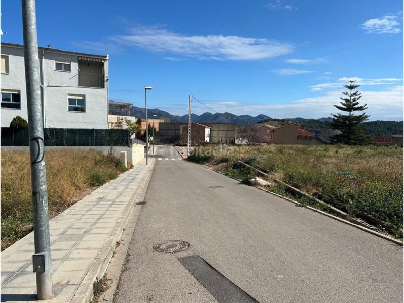 Foto 6bc03607-e654-4847-95b5-95acc0a123bb. Terreny residencial a Segorbe