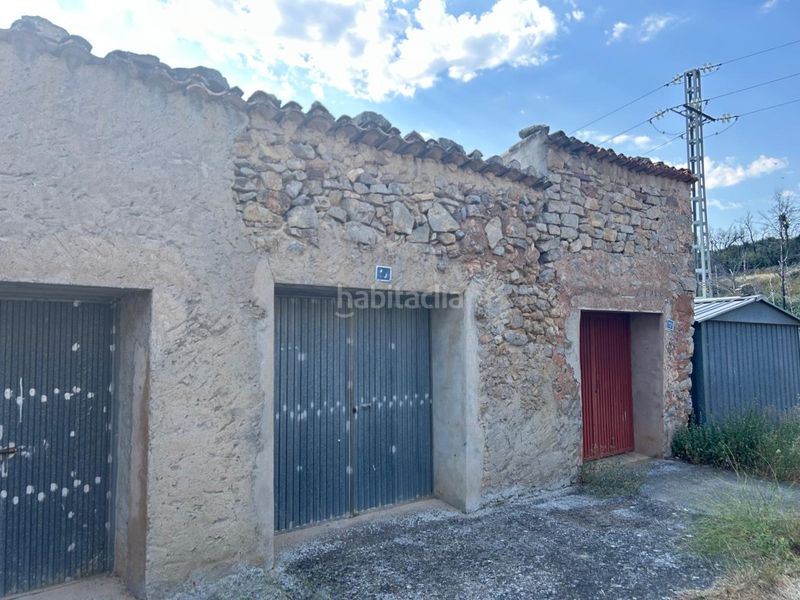 Foto d7524771-8db6-4a2f-a03a-50a52ec32e48. Chalet venta casa en los perez bejis en Bejís