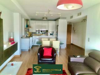 Piccolo appartamento in San José. Apartamento seminuevo en san jose con 2 habitaciones y plaza de