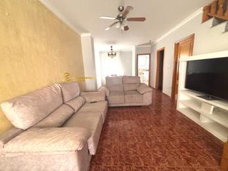 Duplex à Los Ángeles - Apolonia. Dúplex en fuerzas armadas