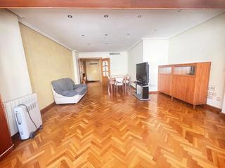 Appartement à San Mateo. Piso en la avd juan carlos i