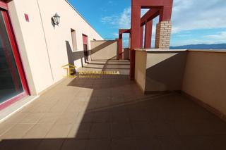 Attique à Puerto Lumbreras. Estupendo ático en puerto lumbreras