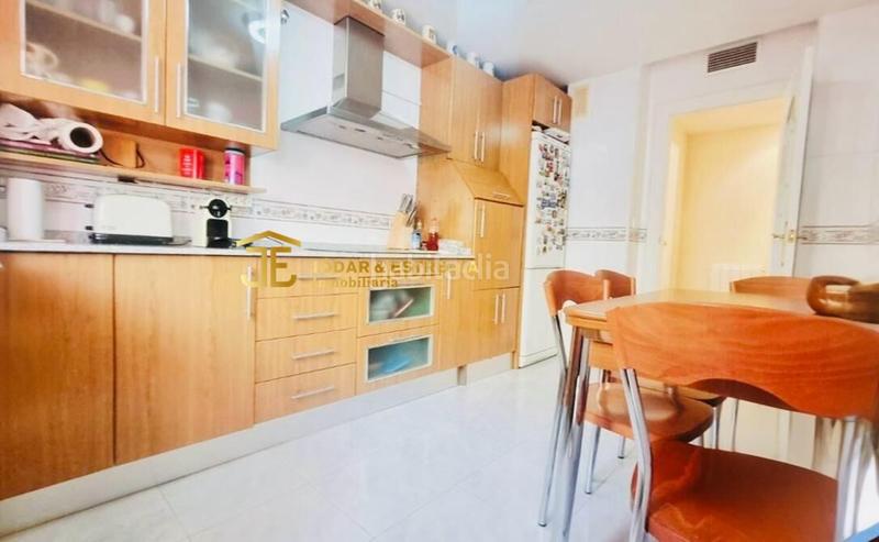 Foto b3ad4c3e-b427-4129-addc-247d6dfb492b. Flat with heating parking in San José Lorca