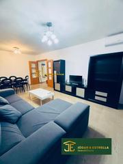 Appartement à San Cristóbal - San Diego. Bonito apartamento en ff.armadas. zona de la universidad
