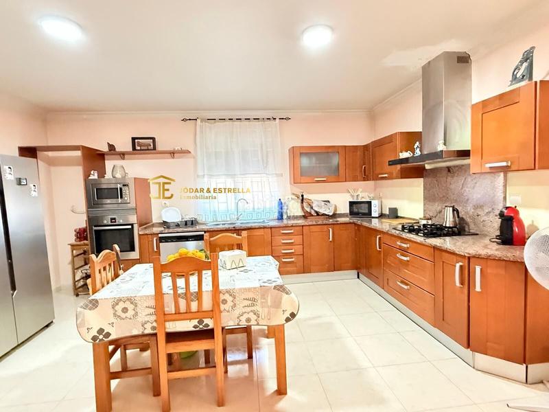 Foto 23814909-15b0-4374-bc66-44a34136b322. Xalet amb calefacció aparcament a Cazalla Lorca