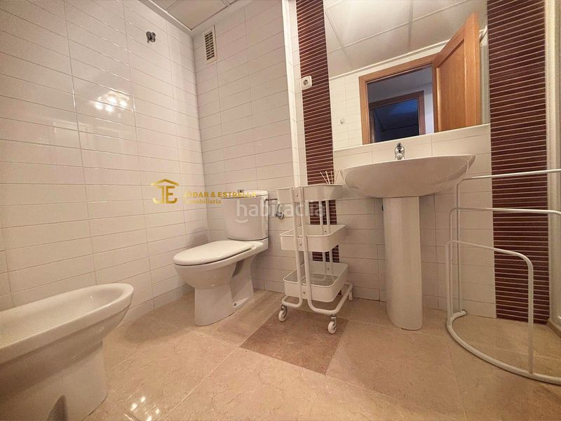 Foto da5b1257-265a-43b2-96f2-1f6c3d52a653. Apartament amb calefacció aparcament a Los Ángeles - Apolonia Lorca