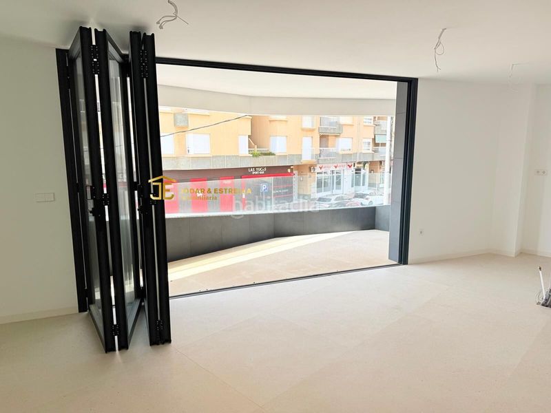 Foto 92697dde-8085-4e2a-aac2-d4ef4f7cfc2f. Pis amb aparcament a El Rubial Águilas